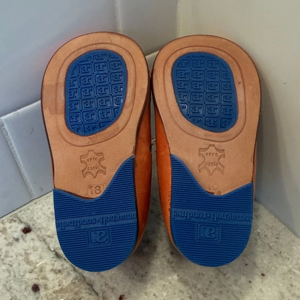 Rondinella Boutique European Leather Baby Shoes Orange Studded EU 18 Made Italy